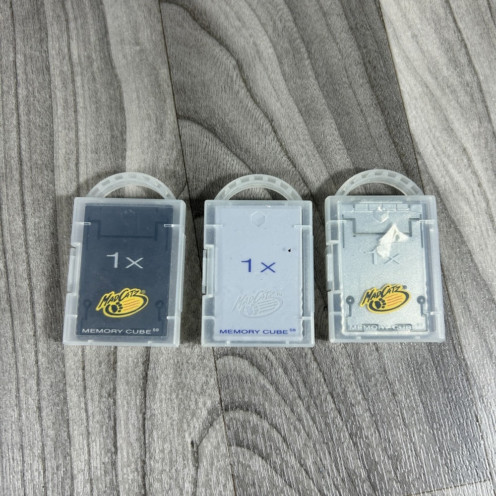 Lot of 3 Mad Catz 16× Memory Cube Cards (Nintendo‎ GameCube).
